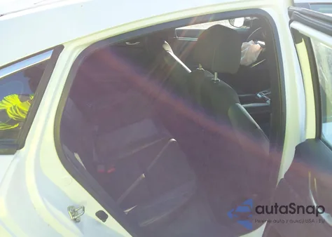 2020 Honda Civic Sport z USA, uszkodzony, nr VIN 2HGFC2F87LH584361